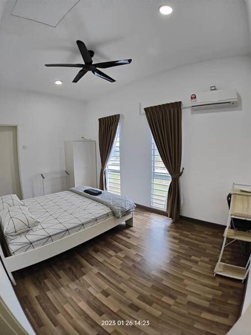 Prima Guest House - Puncak Alam Homestay Mus-Lim Friendly Bandar Puncak Alam Bagian luar foto