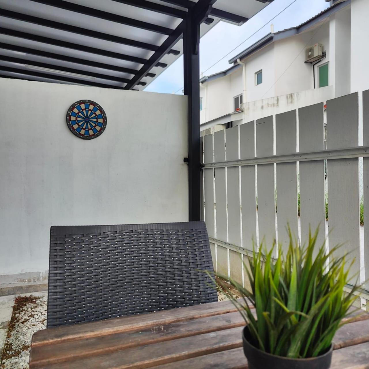Prima Guest House - Puncak Alam Homestay Mus-Lim Friendly Bandar Puncak Alam Bagian luar foto